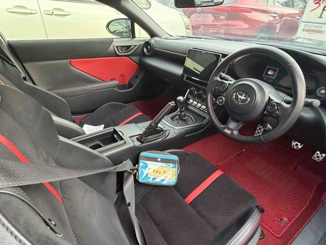 Image for 2023 Toyota GR86 RZ 2.4 PETROL MANUAL //RARE//HEATED SEATS//ADAPTIVE CRUISE CONTROL//KEYLESS ENTRY//