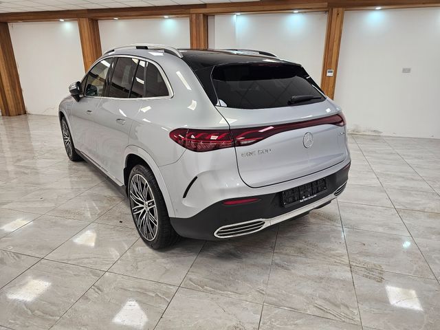 Image for 2026 Mercedes-Benz EQE SUV SLIDING ROOF