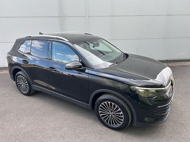 Image for 2025 Volkswagen Tiguan Tiguan Match Phev TSi eHybrid 204 DSG 19.7 kWh Auto 2WD Start/Stop