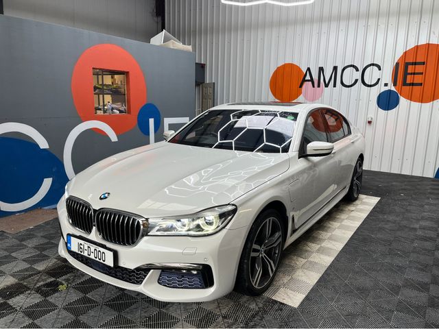 Image for 2016 BMW 7 Series 2016 BMW 740E 2.0 AUTOMATIC / CRUISE CONTROL / 360° CAMERA / ELECTRIC MEMORY MASSAGING & HEATED SEATS / AMNBIENT LIGHTS AND MORE