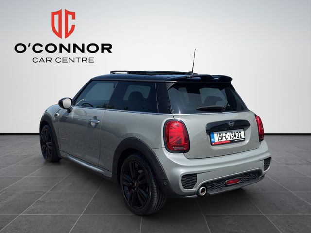 Image for 2019 Mini Hatch Small car. massive personality.