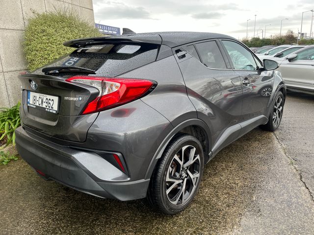 Image for 2018 Toyota C-HR HYBRID AUTOMATIC LUNA SPORT 1.8 PETROL //HEATED SEATS//KEYLESS ENTRY//ADAPTIVE CRUISE CONTROL//REVERSE CAMERA//