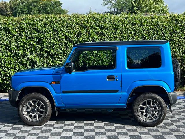 Image for 2022 Suzuki Jimny 660CC AWD MANUAL // 4 SEATER // CRUISE CONTROL // 16" ALLOYS 