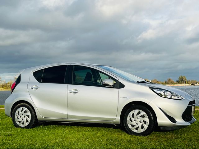 Image for 2019 Toyota Aqua 1.5 PETROL HYBRID // AUTOMATIC // PUSH BUTTON START