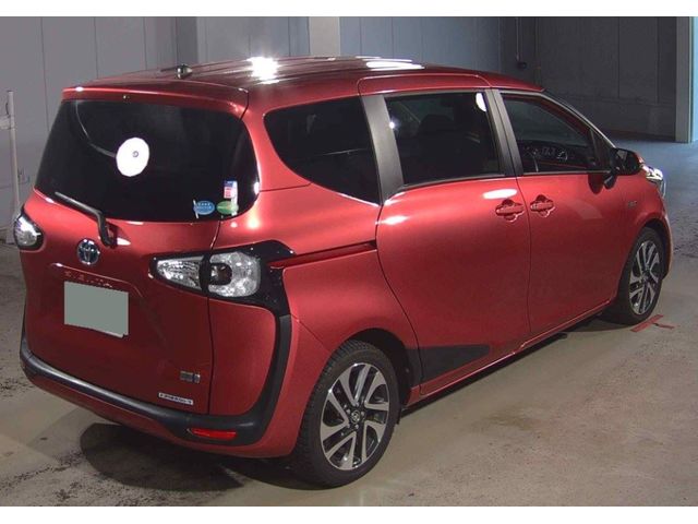 Image for 2016 Toyota Sienta 1.5 Petrol Hybrid X Auto