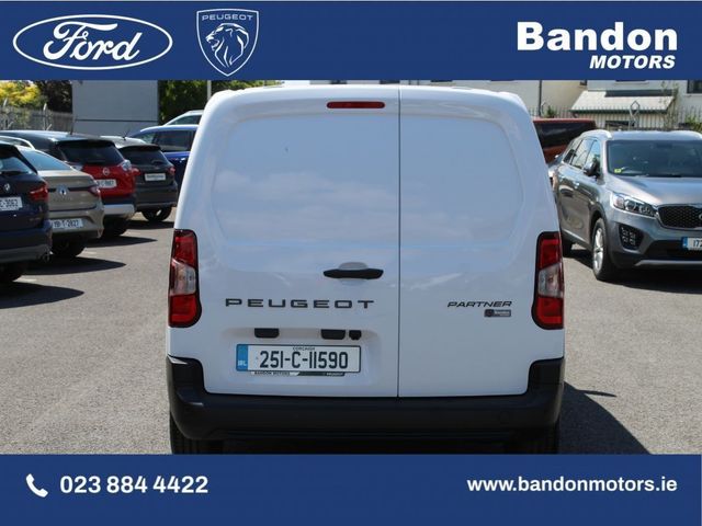 Image for 2025 Peugeot Partner PEUGEOT PARTNER SWB PRO PLUS