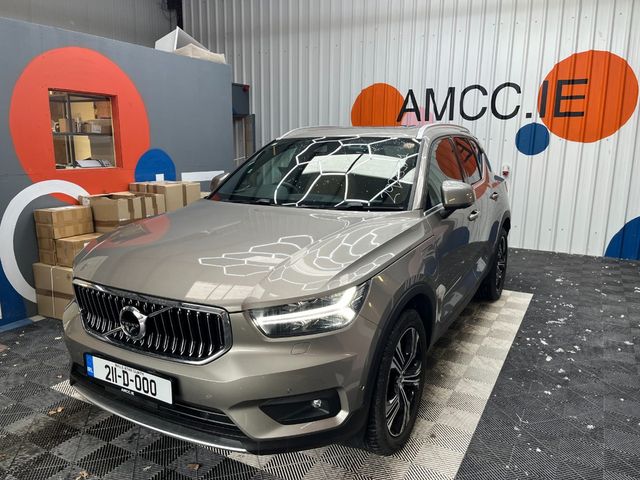 Image for 2021 Volvo XC40 2021 VOLVO XC40 T5 1.5 AUTOMATIC / CRUISE CONTROL / 360 CAMERA / ELECTRIC MEMORY & HEATED SEATS / PANORAMIC SUNROOF / APPLE CARPLAY AND MORE