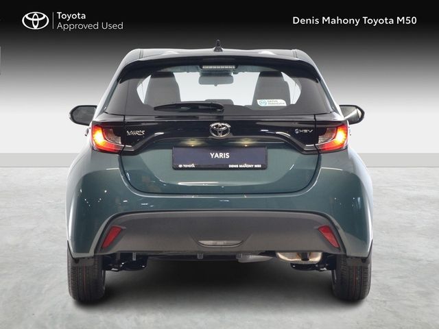 Image for 2026 Toyota Yaris Hybrid Luna