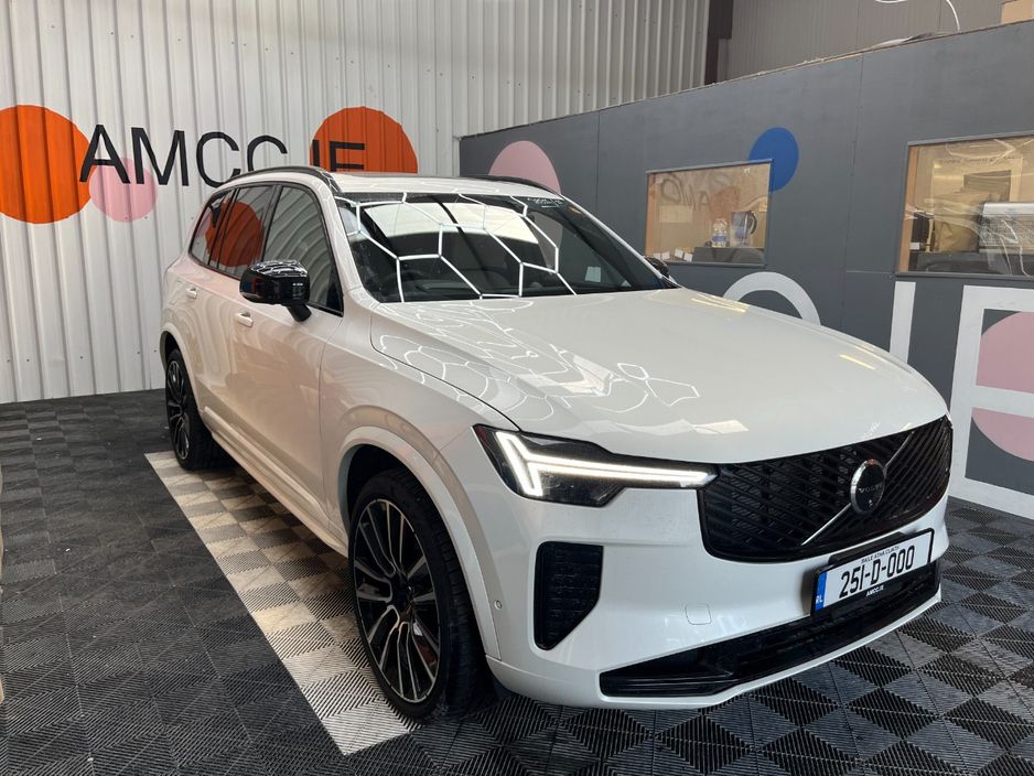 Image for 2025 Volvo XC90 2025 VOLVO XC90 ULTRA T8 PLUG-IN 2.0 AUTOMATIC / CRUISE CONTROL / 360 CAMERA / ELECTRIC MEMORY & HEATED SEATS / APPLE CARPLAY / PANORAMIC SUNROOF AND MORE