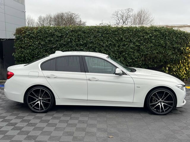 Image for 2016 BMW 3 Series 320d LUXURY-LINE // SERVICE HISTORY // LEATHER HEATED POWERED SEATS // REVERSE CAMERA