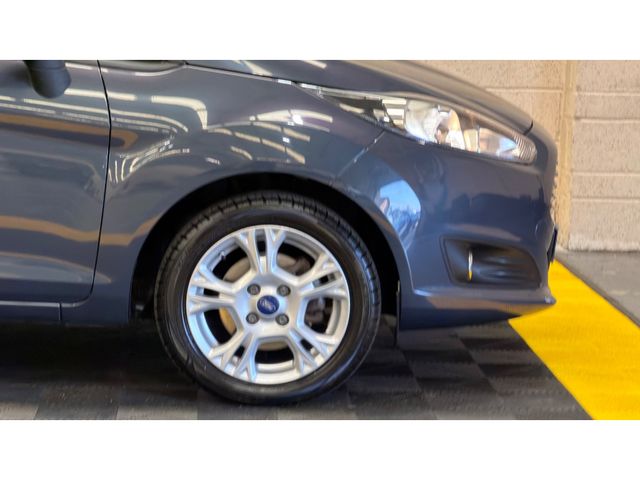 Image for 2015 Ford Fiesta MCA ZETEC 1.25 60PS M5 4DR 5DR