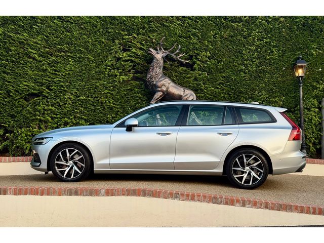 Image for 2020 Volvo V60 T5 MOM 5DR Auto