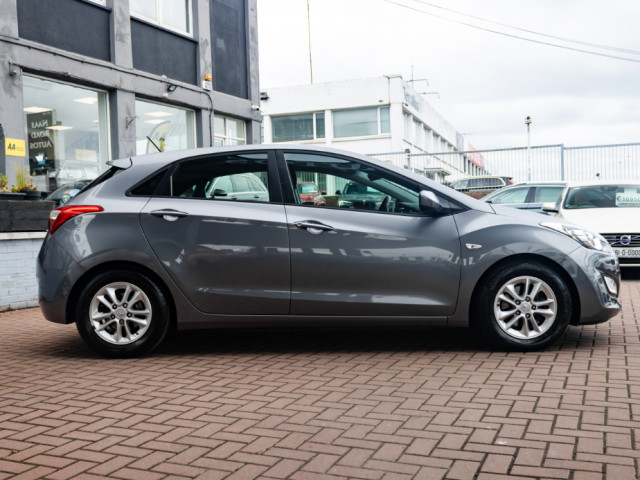 Image for 2015 Hyundai i30 1.4 ACTIVE 100BHP 5DR HATCHBACK // STUNNING CAR // BUY WITH CONFIDENCE AA AND SIMI APPROVED DEALER 2025 // ALL TRADE INS WELCOME // CALL NOW TO ARRANGE A TEST DRIVE //