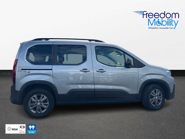 Image for 2023 Peugeot Rifter Allure Lowered Floor Wheelchair Access