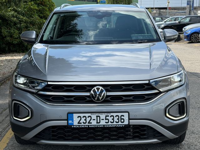 Image for 2023 Volkswagen T-Roc STYLE