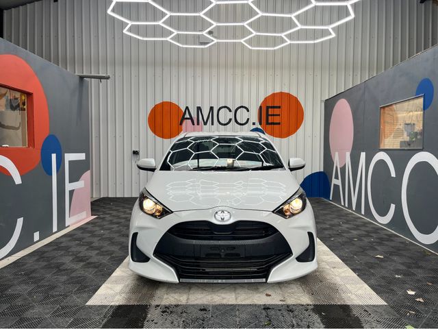Image for 2022 Toyota Yaris YARIS AUTOMATIC 1.0 PETROL / 25k KMs / REVERSE CAMERA & MORE
