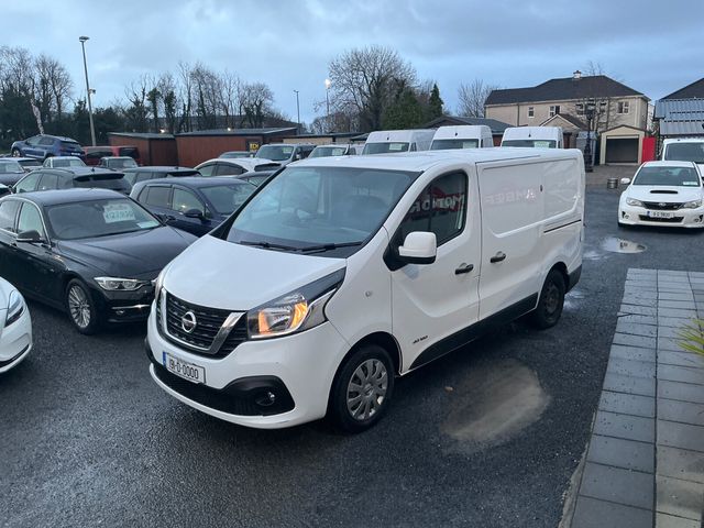 Image for 2019 Nissan NV300 