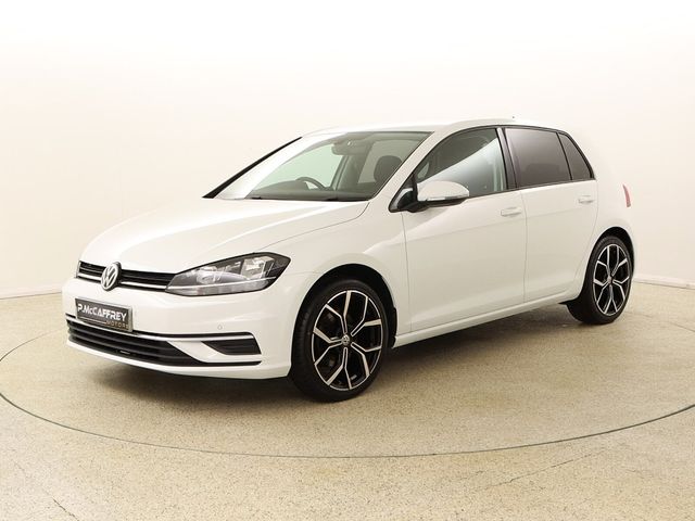 Image for 2017 Volkswagen Golf 