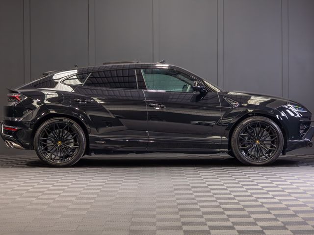 Image for 2025 Lamborghini Urus SE