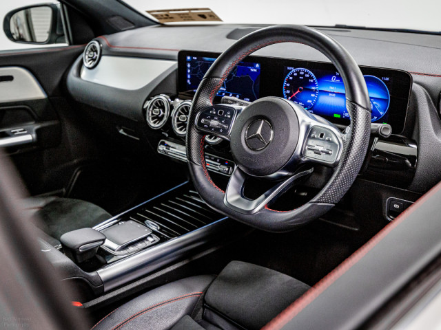 Image for 2024 Mercedes-Benz EQA 300 AMG Line 66.5kWh 225HP