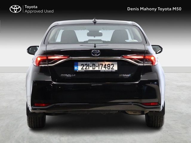 Image for 2022 Toyota Corolla Luna Saloon Hybrid