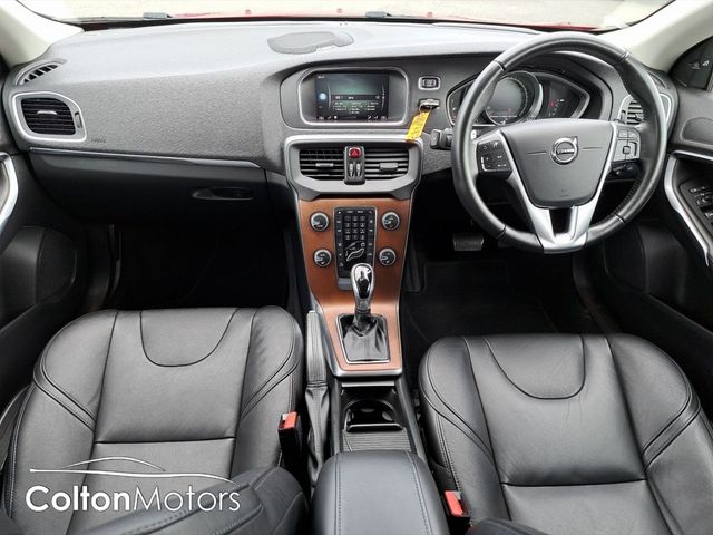Image for 2017 Volvo V40 D4 SE Auto