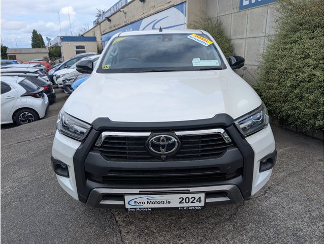 Image for 2024 Toyota Hilux Z 4WD REVO ROCCO EDITION AUTOMATIC 2.4 DIESEL//HIGH SPEC//VERY LOW MILES//360 PARKING CAMERAS//KEYLESS ENTRY//ADAPTIVE CRUISE CONTROL// 