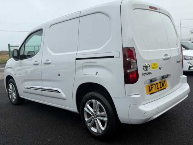 Image for 2022 Toyota Proace L1 DESIGN