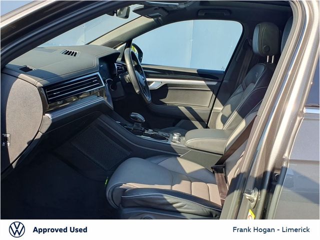 Image for 2023 Volkswagen Touareg TOUAREG COM R-LINE 3.0 TDI 4M 286BHP Call Paul Sheehan 0872299855