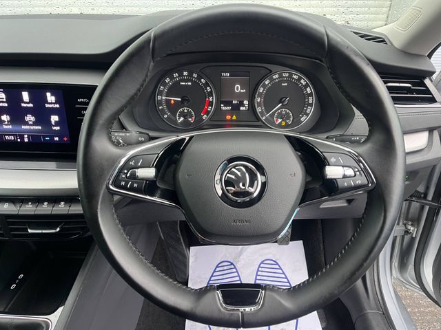 Image for 2022 Skoda Octavia AMBITION 2.0 TDI ESTATE // APPLE CARPLAY // DUAL ZONE CLIMATE CONTROL // CRUISE CONTROL