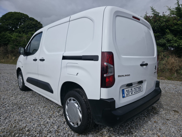 Image for 2021 Citroen Berlingo 