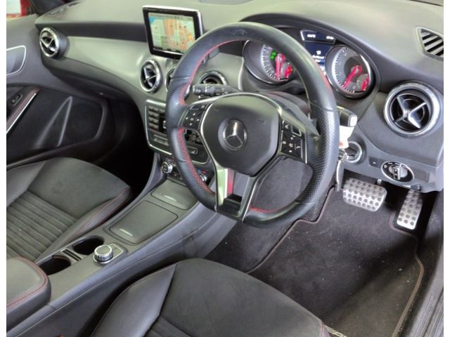 Image for 2015 Mercedes-Benz GLA Class 1.6 GLA180 Sport Petrol Auto Half Leather