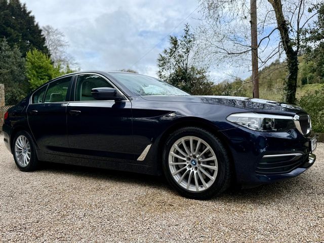 Image for 2019 BMW 5 Series 530E SE 