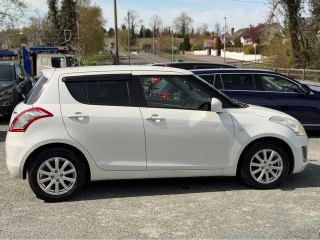 Image for 2015 Suzuki Swift 1.2 XG CVT PETROL AUTOMATIC // SNOW WHITE PEARL METALLIC // LANE ASSIST // PRIVACY PACK // COLLISION BRAKING ASSIST // REVERSING CAMERA // UPGRADED SPORT ALLOYS // AA DEALER APPROVED 2026