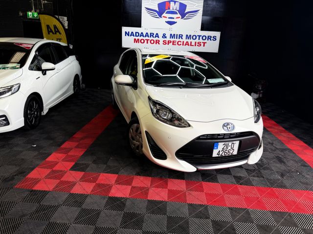Image for 2021 Toyota Aqua 6AA NHP10