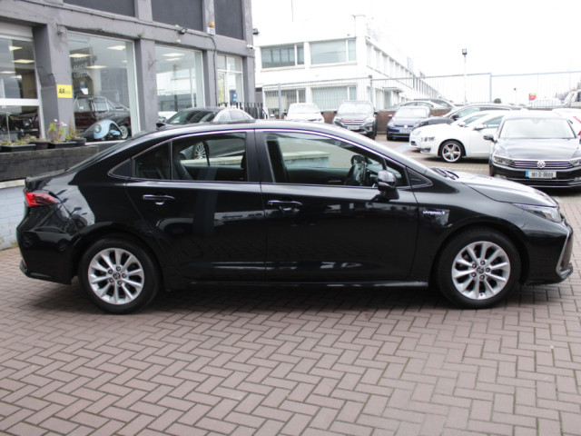 Image for 2019 Toyota Corolla Hybrid Luna SAL 4DR Auto