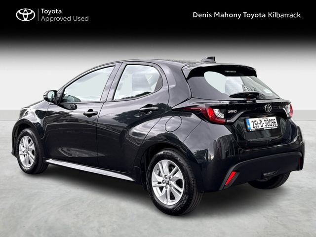 Image for 2025 Toyota Yaris HYBRID LUNA 3 YEARS FREE SERVICING