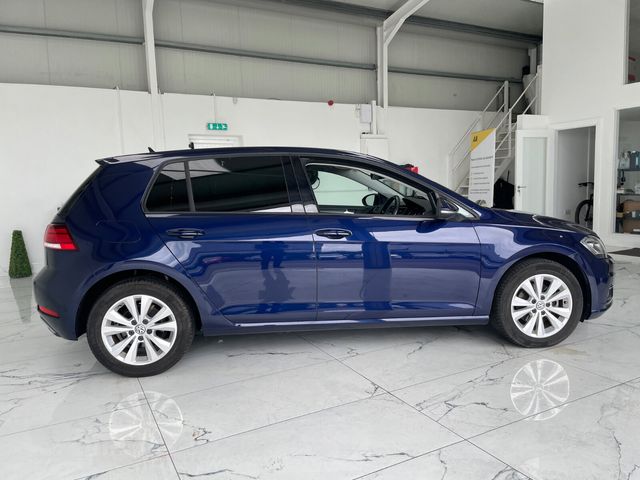 Image for 2017 Volkswagen Golf 