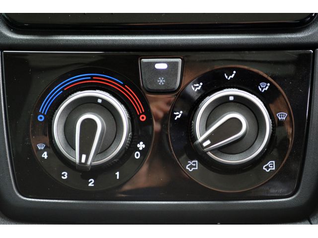 Image for 2026 Opel Movano Box van body - Endurance Pack