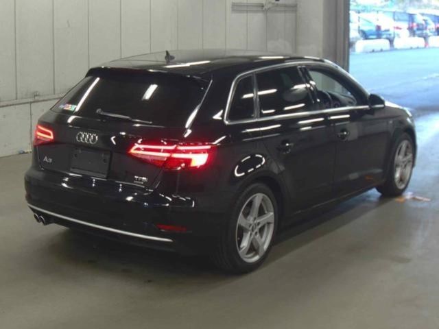 Image for 2017 Audi A3 1.4 AUTOMATIC S-LINE - UPGRADED ALLOYS - S-LINE FLAT BOTTOM STEERING WHEEL - PADDLE SHIFT - CRUISE CONTROL
