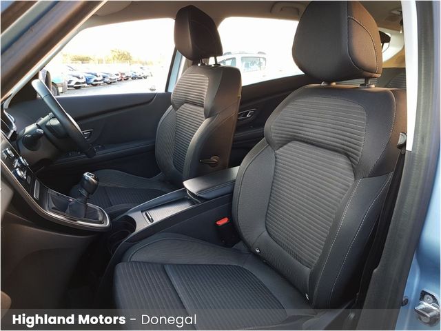 Image for 2019 Renault Grand Scenic 1.75 Blue dCi 120 Iconic