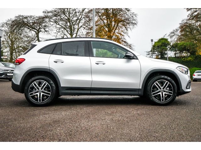 Image for 2021 Mercedes-Benz GLA Class 180d Progressive Night Pack Auto