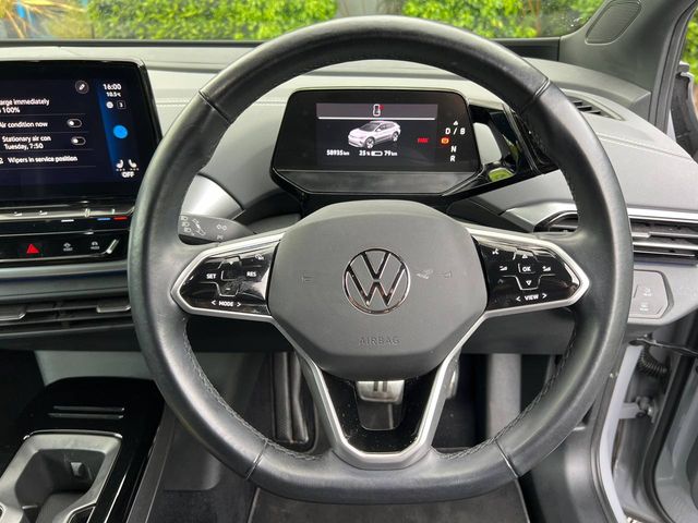 Image for 2023 Volkswagen ID.4 PURE LIFE 52 KWH // APPLE CARPLAY/ANDROID AUTO // HEATED SEATS // DIAMOND CUT ALLOYS