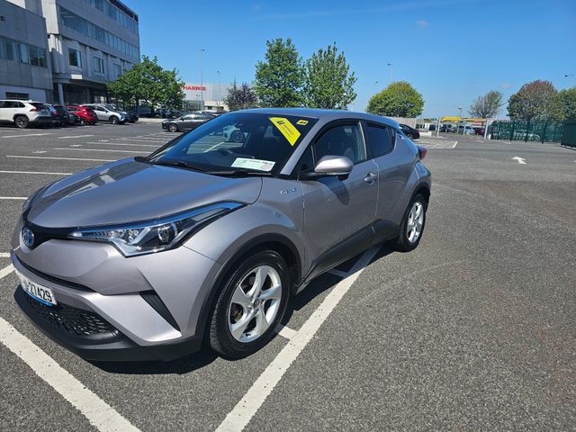 Image for 2018 Toyota C-HR HYBRID PETROL, AUTOMATIC, CAR PLAY, NATIONWIDE WARRANTY, FINANCE, 5 STAR REVIEWS