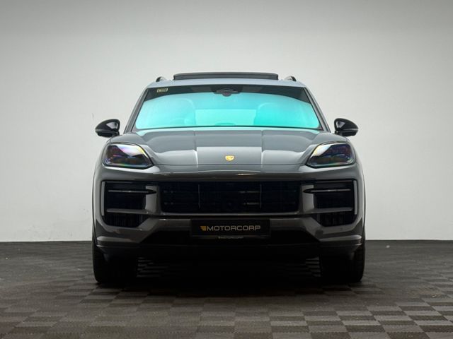 Image for 2026 Porsche Cayenne S BLACK EDITION V6 E-HYBRID
