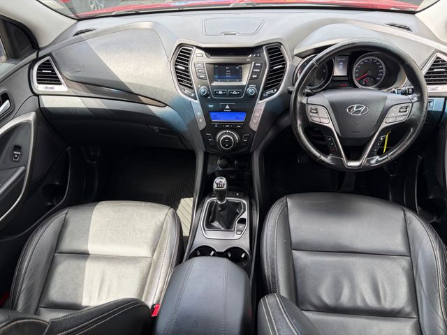 Image for 2015 Hyundai Santa Fe 2015 HYUNDAI SANTA FE 2.2d EXECUTIVE 4WD 7 SEATER