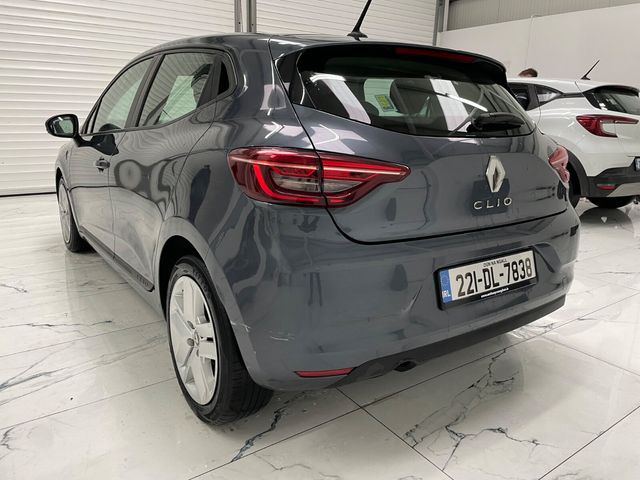 Image for 2022 Renault Clio Dynamique TCe 90