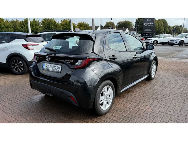 Image for 2022 Toyota Yaris Hybrid Luna 4DR Auto