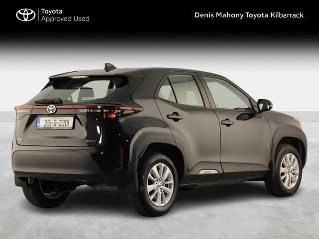 Image for 2025 Toyota Yaris Cross YARIS CROSS LUNA