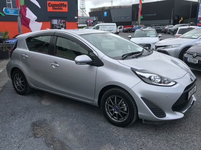 Image for 2021 Toyota Aqua 